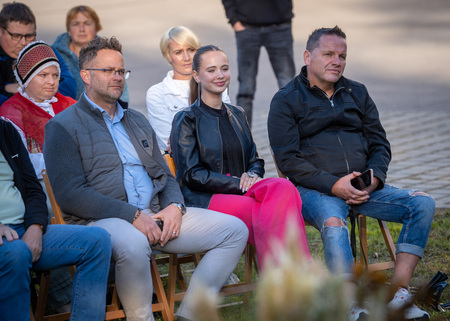 Motnik z novo kanalizacijo, čistilno napravo in urejenim trškim jedrom (7)